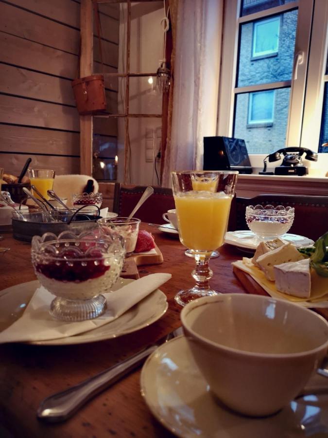 Das Kleine Hotel Schleiblick Шлесвиг Екстериор снимка